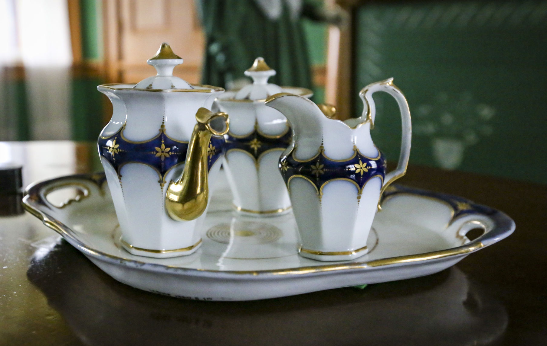 Colonel Davenport House - Dishes